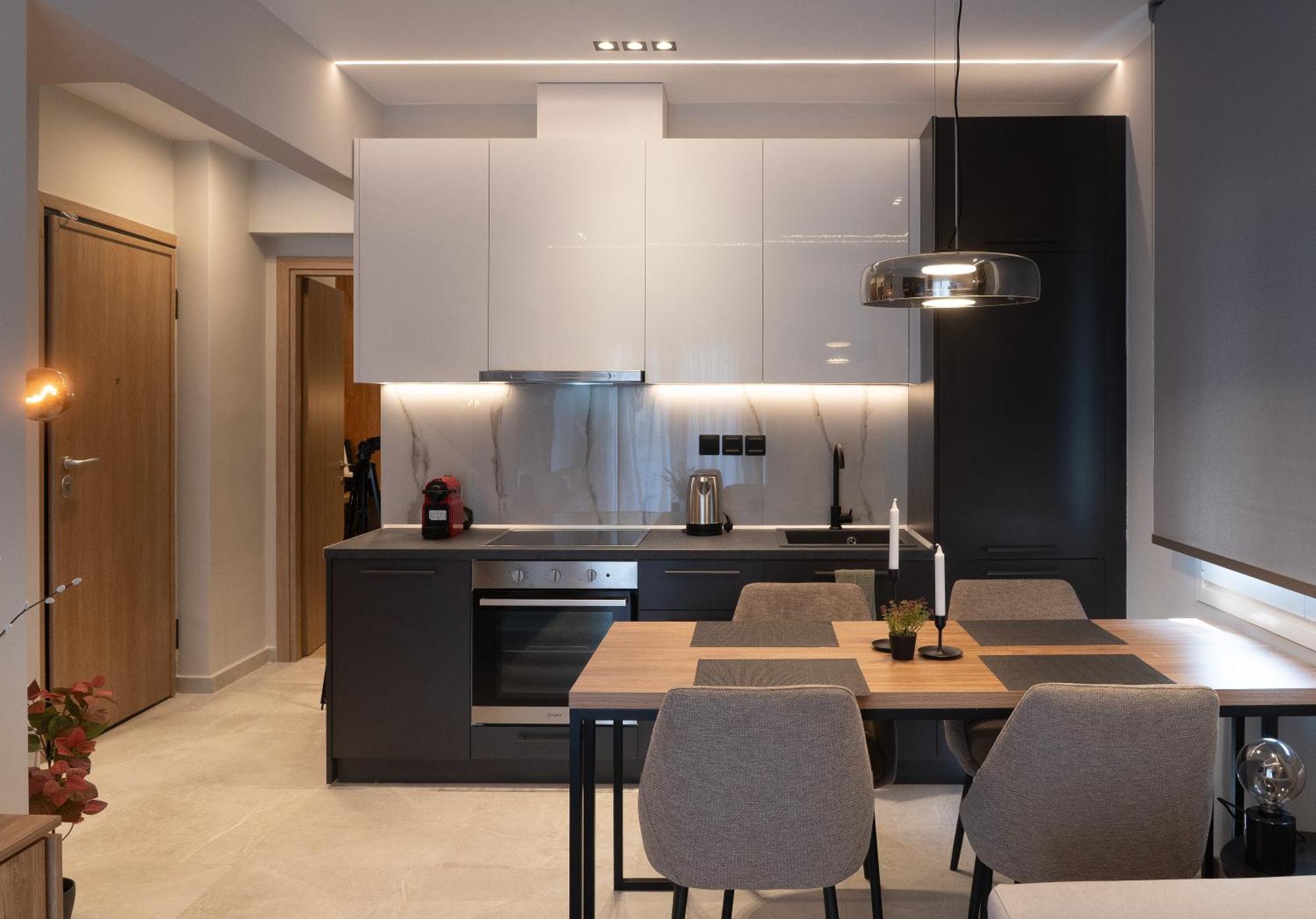 Luxury In Apartment *